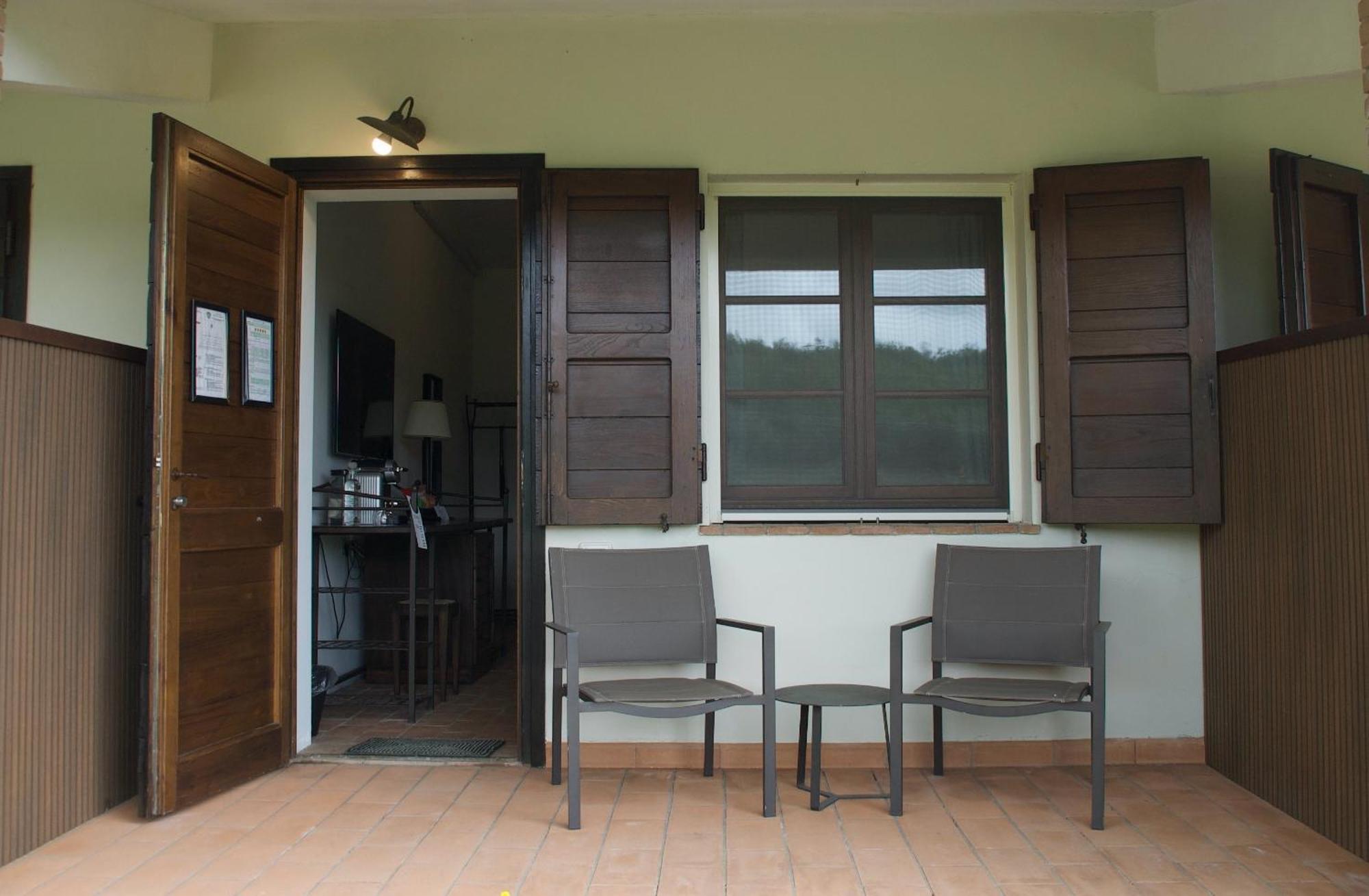 Vin Hotel - Wine Resort And Agriturismo Montieri מראה חיצוני תמונה