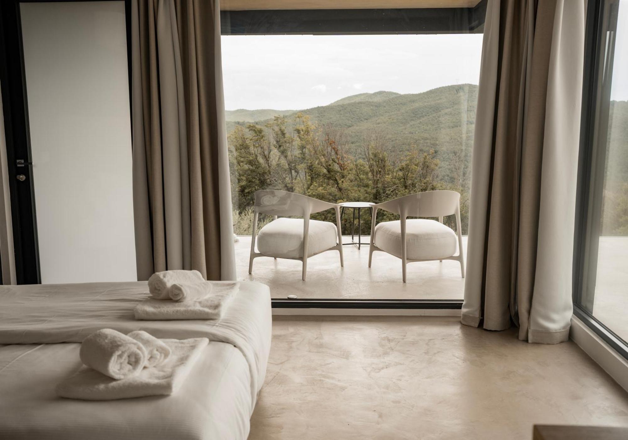 Vin Hotel - Wine Resort And Agriturismo Montieri מראה חיצוני תמונה